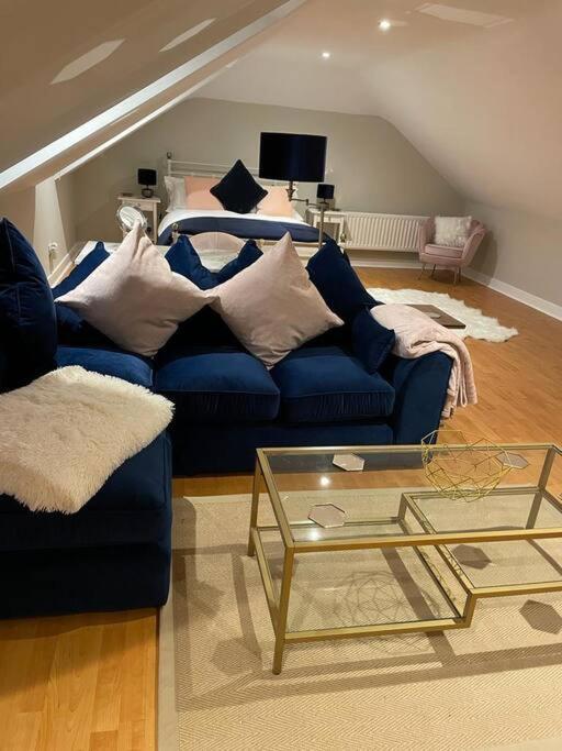 The Pheasantry - Guest House In Beautiful Rural Location Aldermaston Extérieur photo